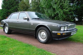 1988 Jaguar XJ40