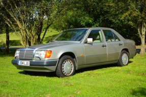 1991 Mercedes-Benz 300E
