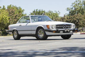 1987 Mercedes-Benz 560 SL