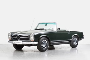 1967 Mercedes-Benz 230 SL