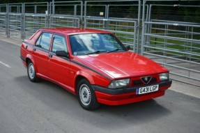 1989 Alfa Romeo 75