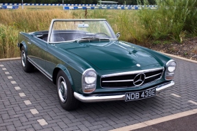 1967 Mercedes-Benz 230 SL