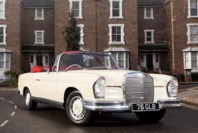 1963 Mercedes-Benz 220 SEb Cabriolet