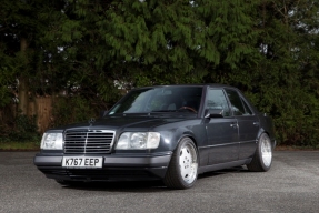 1993 Mercedes-Benz 320E