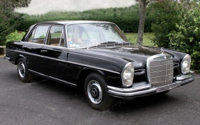 1966 Mercedes-Benz 250 S