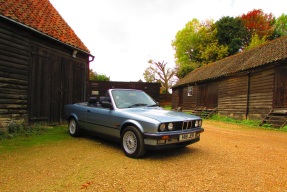 1990 BMW 325i