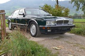 1995 Daimler Double Six