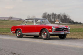 1966 Mercedes-Benz 230 SL