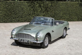 1968 Aston Martin DB6 Volante