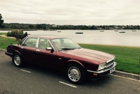 1990 Jaguar XJ40