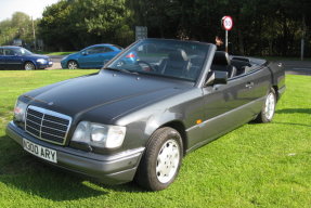 1995 Mercedes-Benz E 320