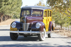 1940 Ford DeLuxe