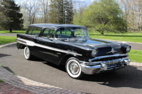 1957 Pontiac Star Chief