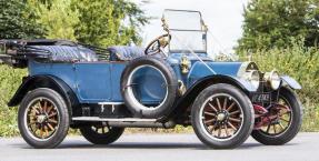 1913 Chalmers Model 17