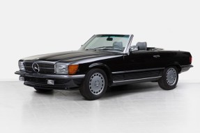 1988 Mercedes-Benz 560 SL