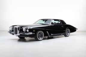 1974 Stutz Blackhawk