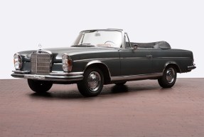 1963 Mercedes-Benz 220 SE Cabriolet