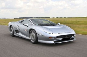 1992 Jaguar XJ220