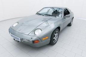 1987 Porsche 928 S4