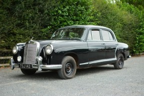 1957 Mercedes-Benz 220 S