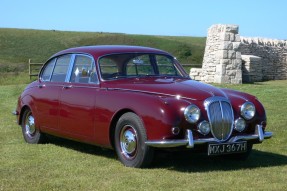 1969 Daimler V8 250