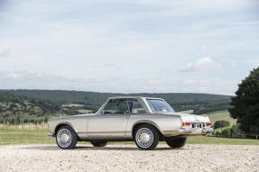 1967 Mercedes-Benz 230 SL