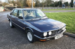 1987 BMW 520i