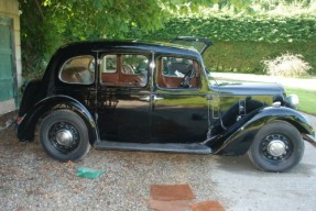 1937 Austin 12