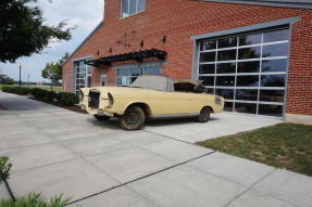 1965 Mercedes-Benz 220 SE Cabriolet