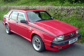 1992 Alfa Romeo 75