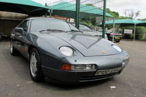 1987 Porsche 928 S4