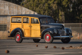 1939 Ford DeLuxe