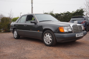 1992 Mercedes-Benz 260E