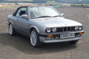 1988 BMW 320i