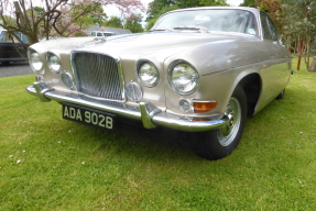 1964 Jaguar 420
