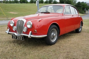 1968 Daimler V8 250