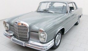 1968 Mercedes-Benz 280 SE Coupe