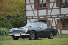 1966 Aston Martin DB6