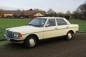 1983 Mercedes-Benz 230 E