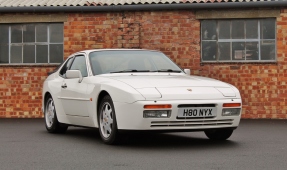 1990 Porsche 944 S2