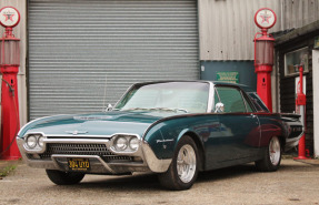 1962 Ford Thunderbird