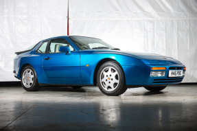 1990 Porsche 944 S2