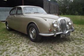 1968 Daimler V8 250