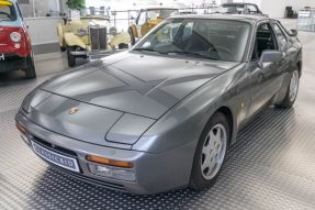 1990 Porsche 944 S2