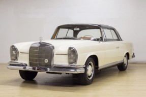 1965 Mercedes-Benz 220 SE Coupe