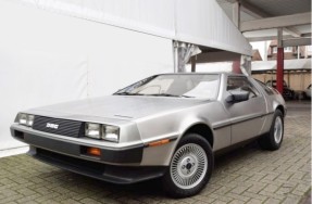 1982 DeLorean DMC-12