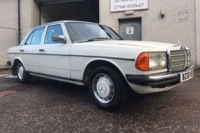 1984 Mercedes-Benz 230 E