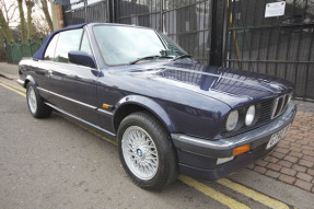 1990 BMW 320i