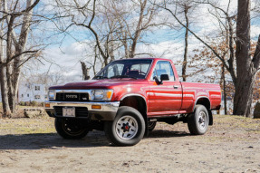 1990 Toyota Pick-Up