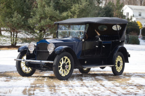 1920 Packard 3-35